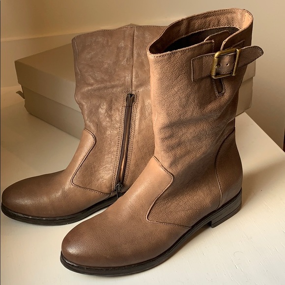 clarks sicilly day boots